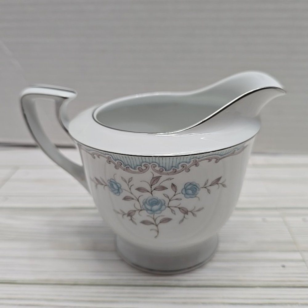 Phoebe By Narumi China Discontinued Creamer Floral Silver Trim